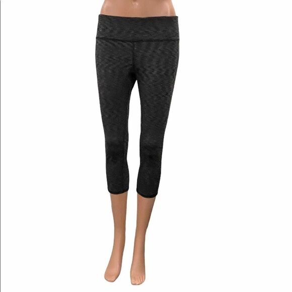 Ideology Pants - Ideology cropped leggings in Size Medium